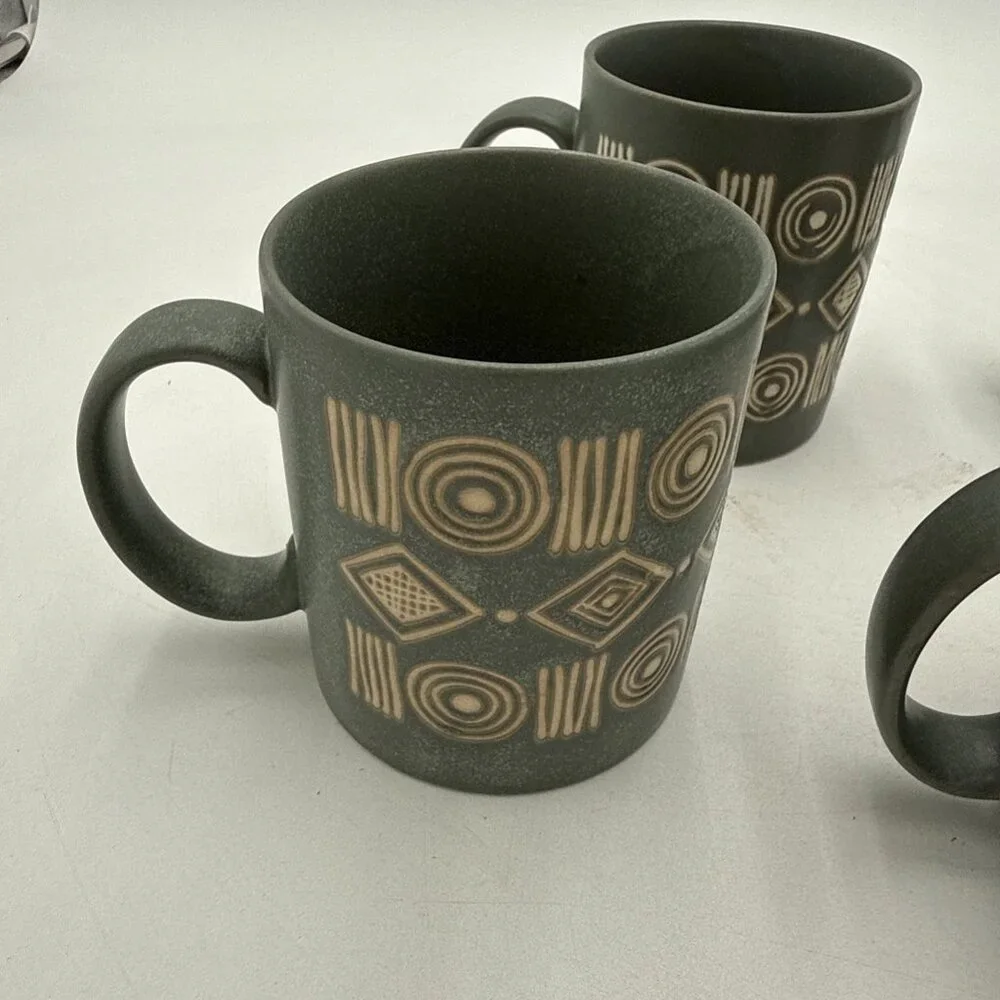 Pottery Barn Bongo Green Coffee Mug Cup Made In Japan Vintage Set 4